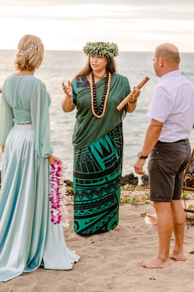 Michaela Larson, big island ceremony officiant