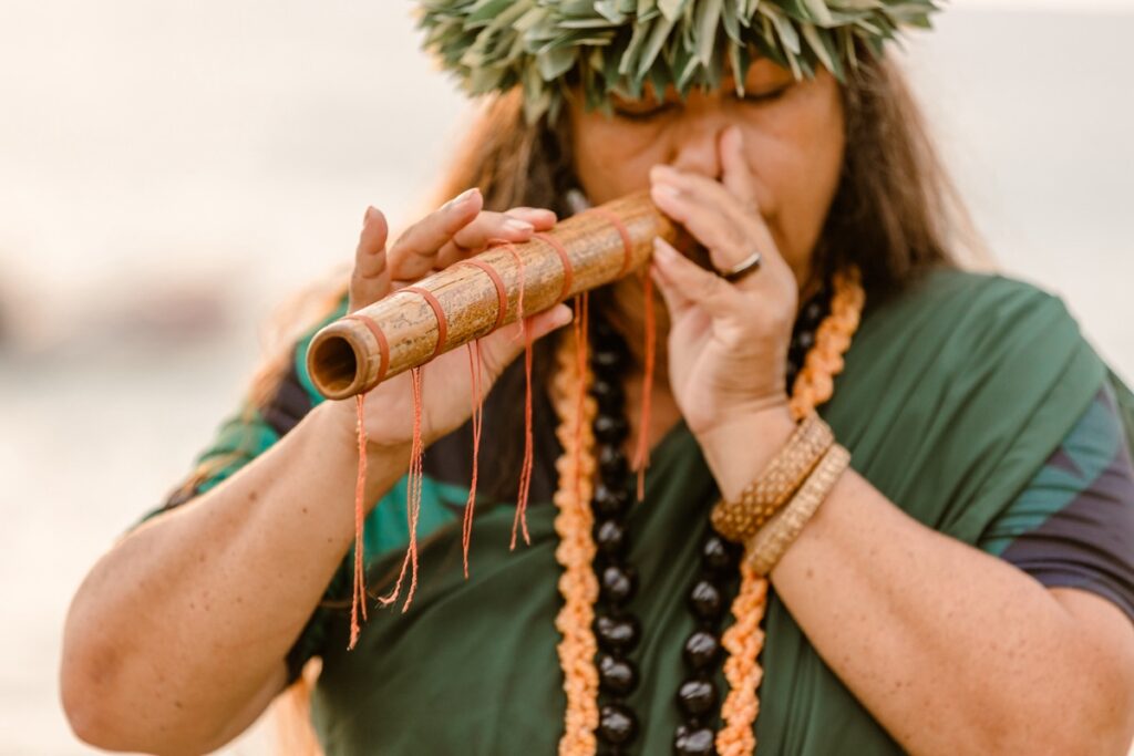 Michaela Larson, big island ceremony officiant