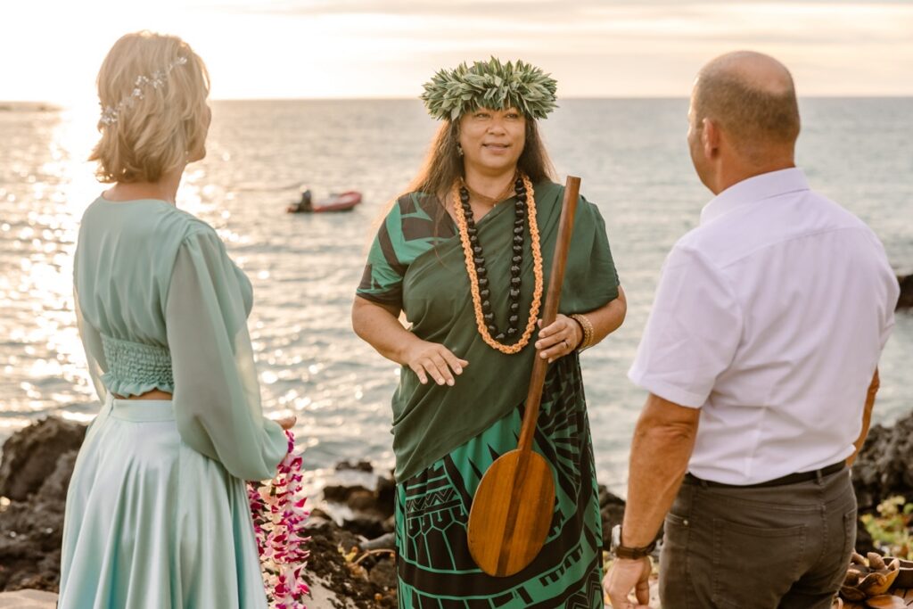 Michaela Larson, big island ceremony officiant