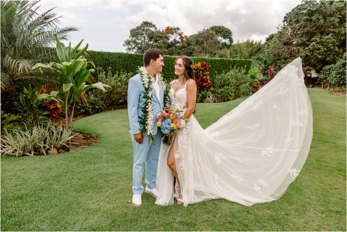 Bride and groom at Holualoa Inn wedding